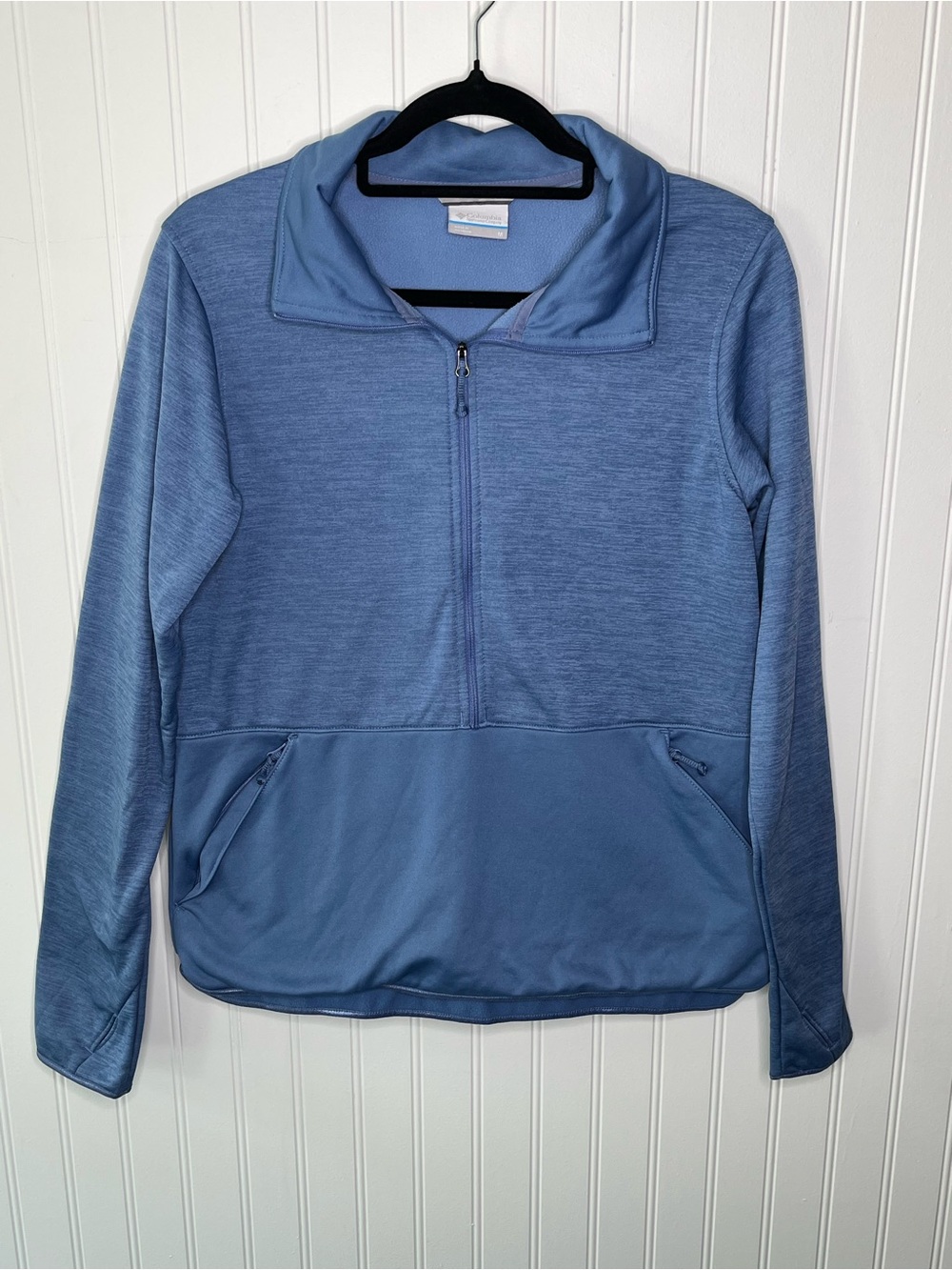 Columbia Women’s Light Blue Quarter-Zip Pullover Athletic Outdoorsy Camping Med